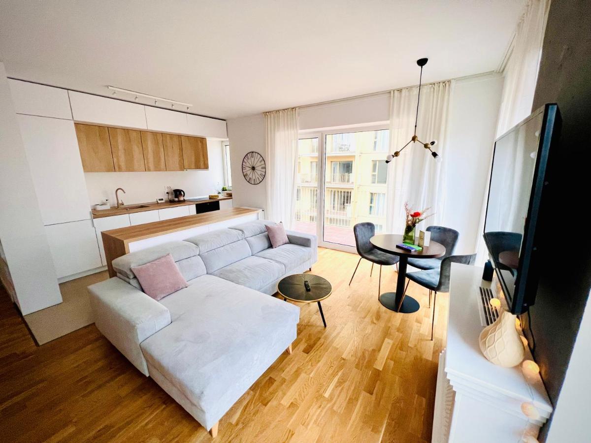 Exquisite - Two Bedroom Apartment Bucarest Extérieur photo