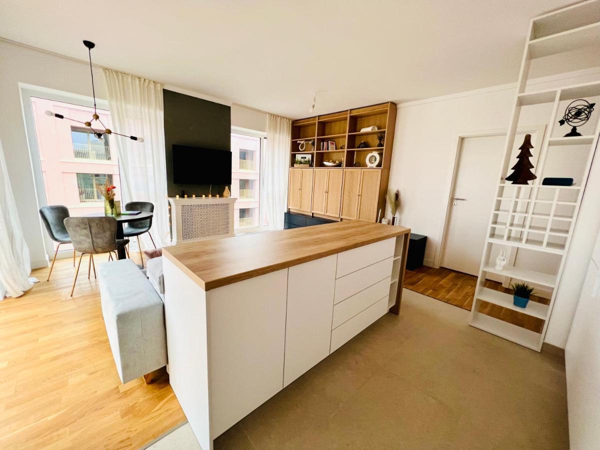 Exquisite - Two Bedroom Apartment Bucarest Extérieur photo